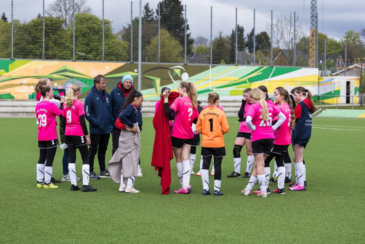 Bild 422 - wCJ Altona 93 - VfL Pinneberg : Ergebnis: 5:1